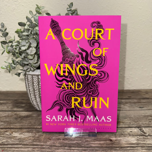 A Court of Wings & Ruin: A Court of Thorns and Roses #3