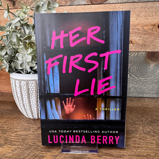 Her First Lie: Hannah Bauer #0.5